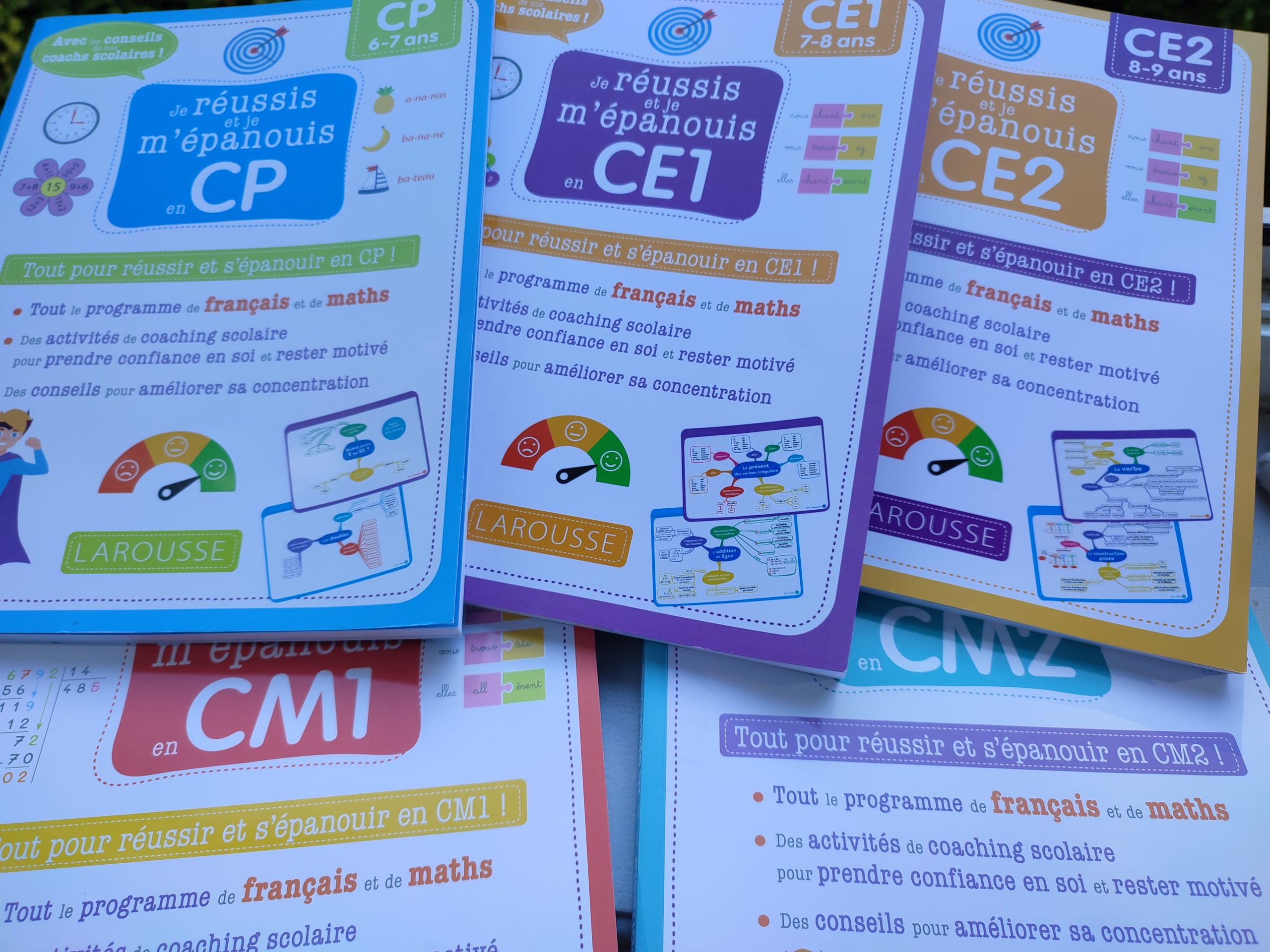 cahier activités enfants réviser programme scolaire Apprendre